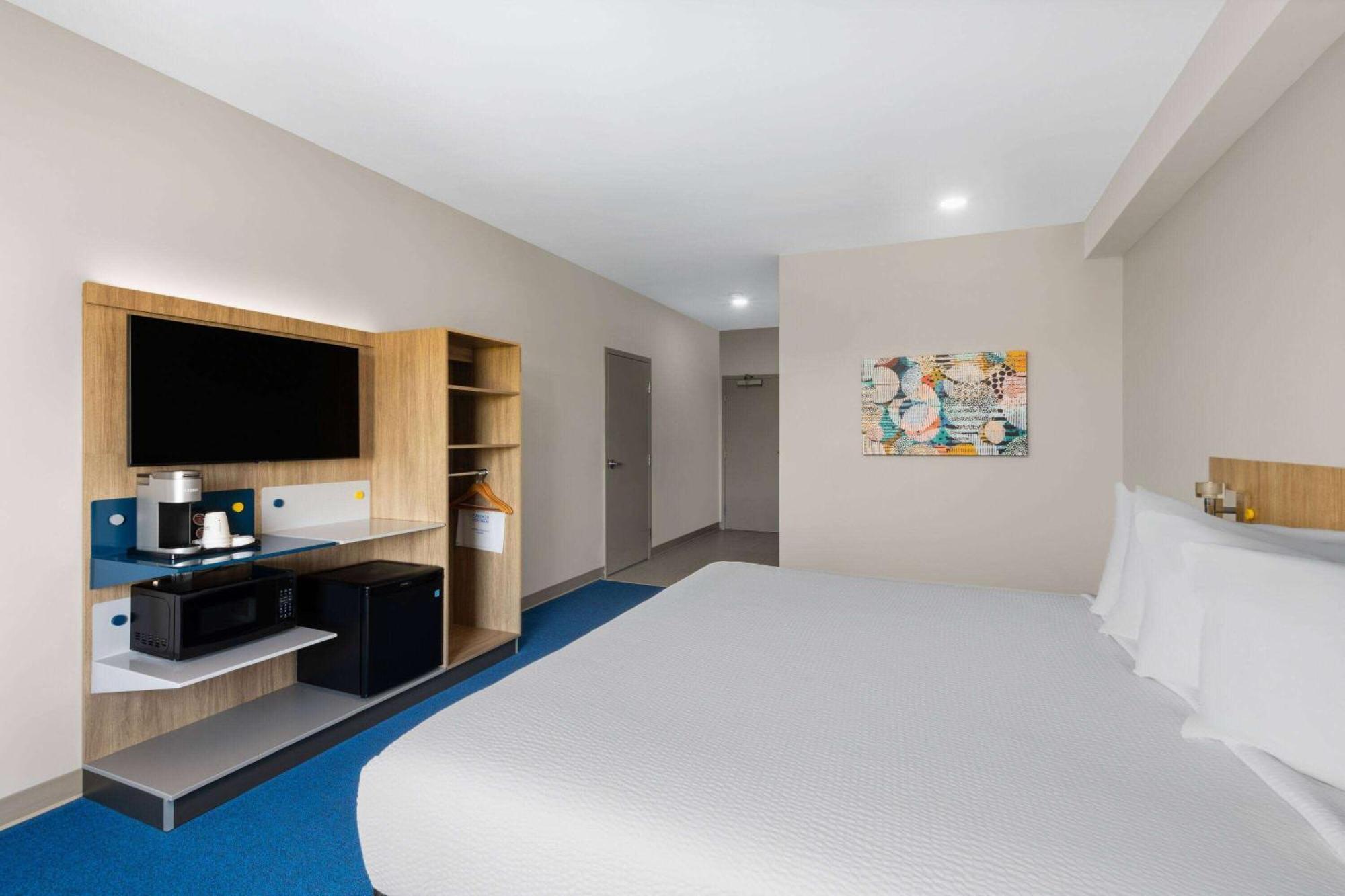 Microtel Inn & Suites By Wyndham Lachute Kültér fotó