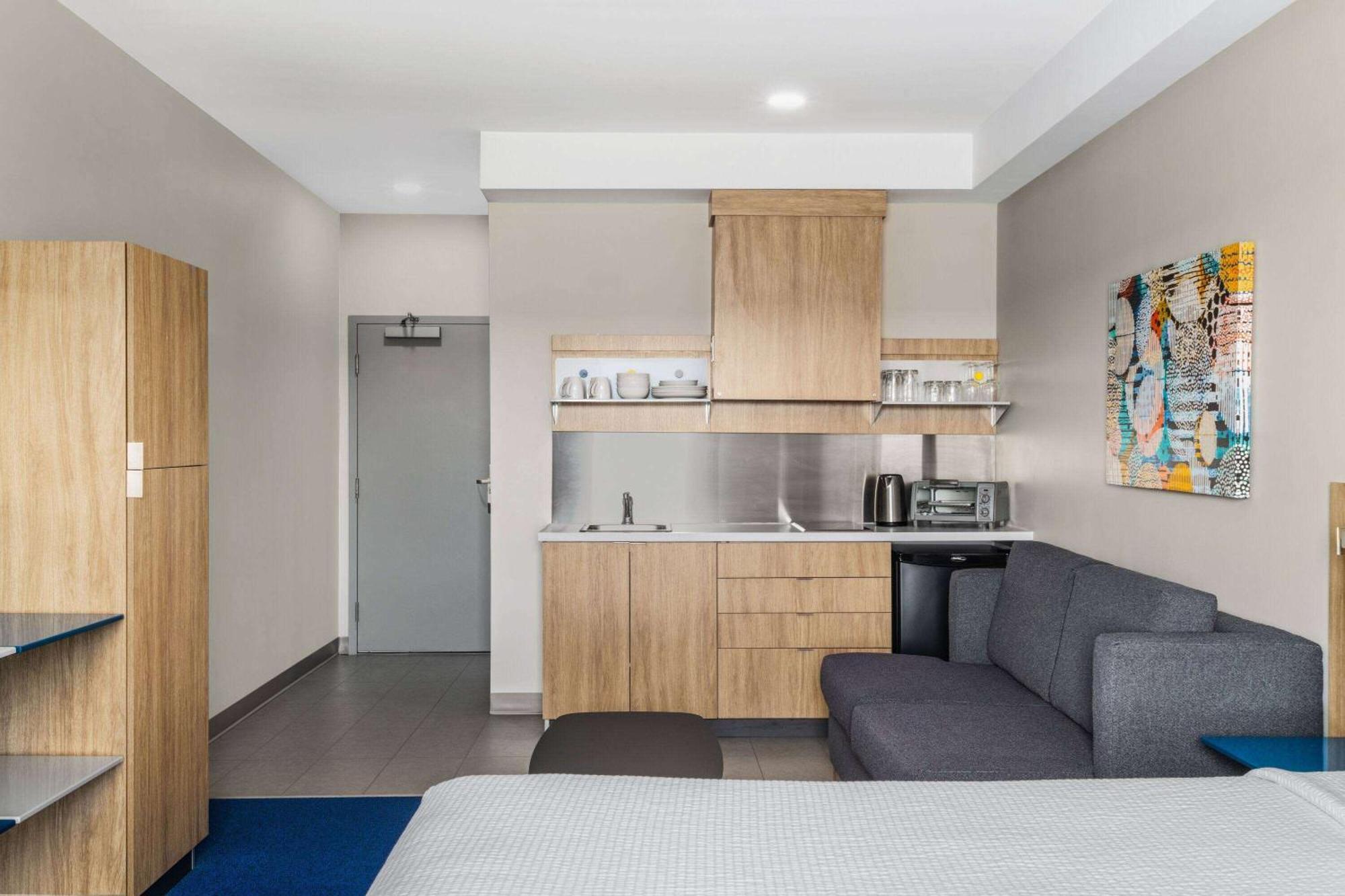 Microtel Inn & Suites By Wyndham Lachute Kültér fotó
